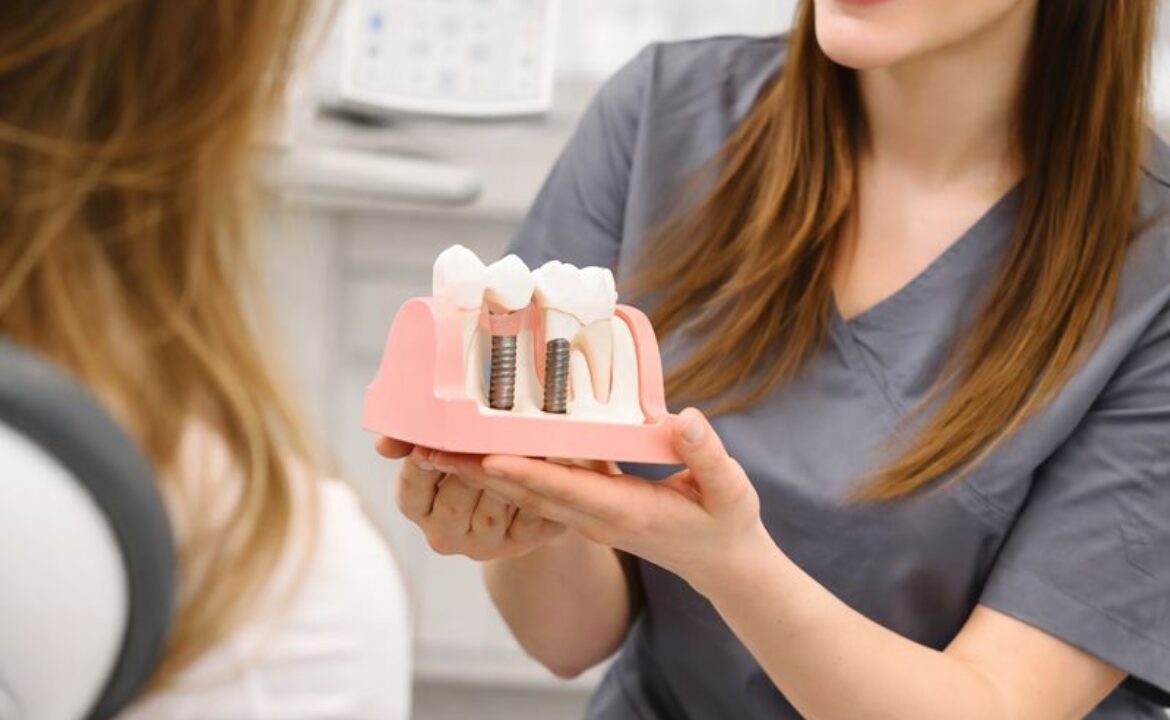 Implantes Dentales en Alicante: Desmontando el Miedo al Dolor | IGB Dental